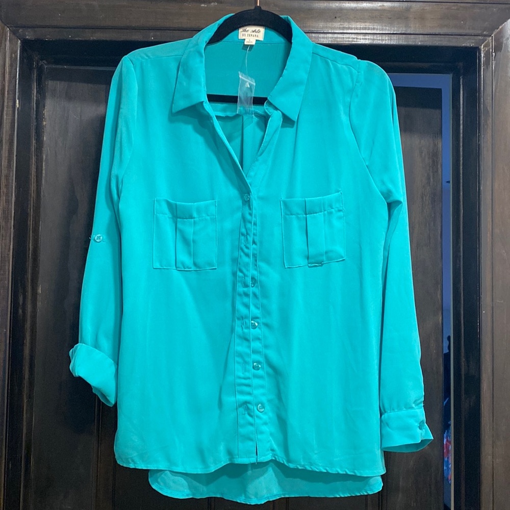 Sheer blouse w/ buttons